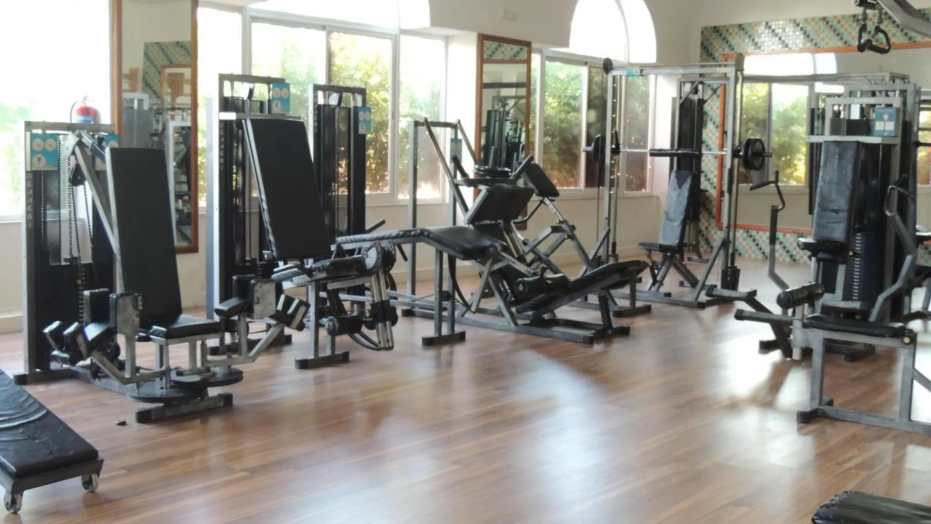 Suites Hotel Les Charmilles & Spa La Marsa 4*,  Tunisko