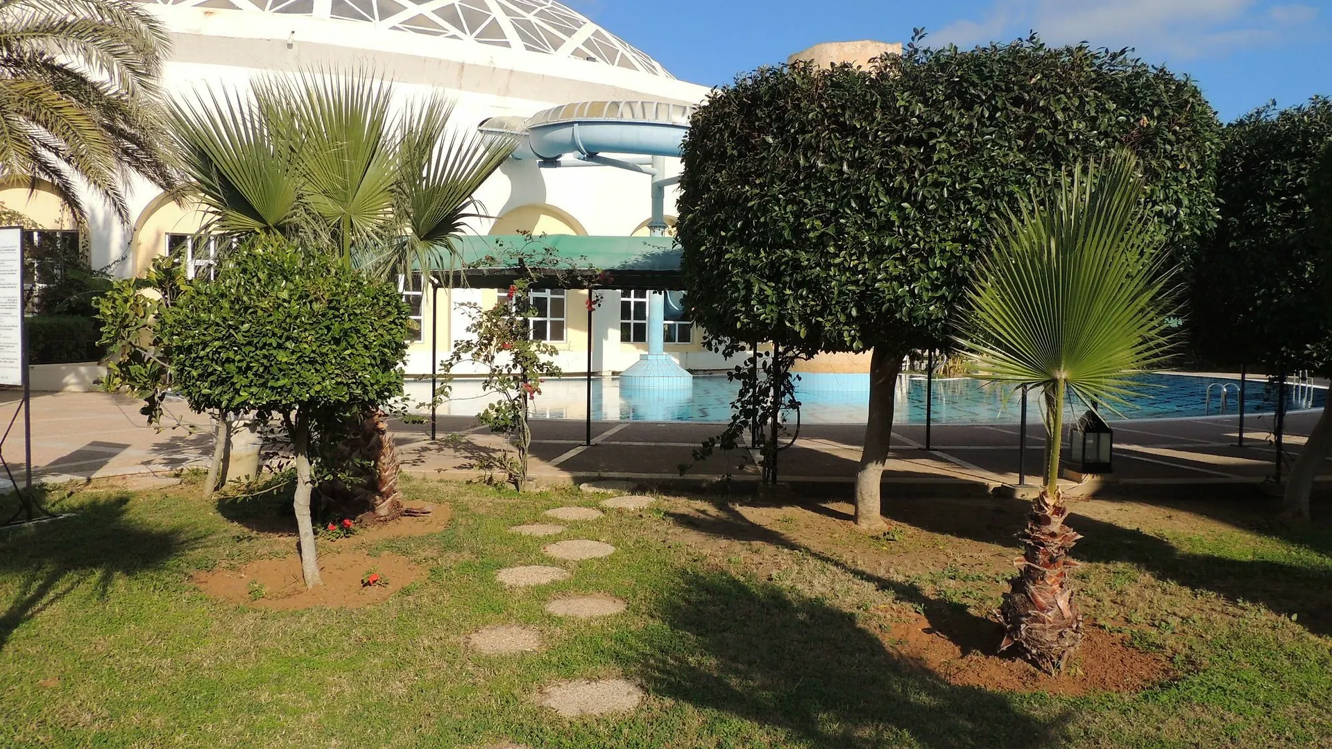Suites Hotel Les Charmilles & Spa La Marsa Aparthotel